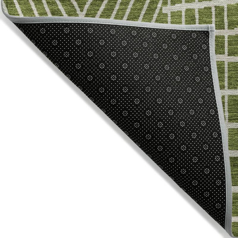 Machine Washable Indoor/ Outdoor Geo Patchwork Chantille Rug