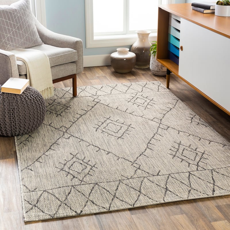 Livabliss Avra Indoor/ Outdoor Bohemian Area Rug - 7'10" Square - Black
