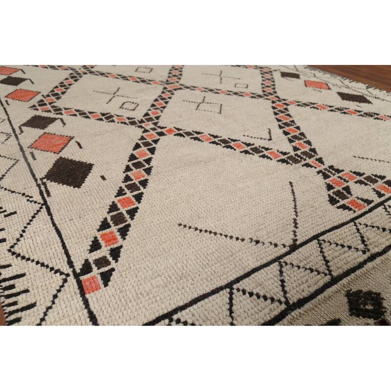Geometric Moroccan Oriental Area Rug Hand-Knotted Beige Wool Carpet - 6'0"x 9'8"