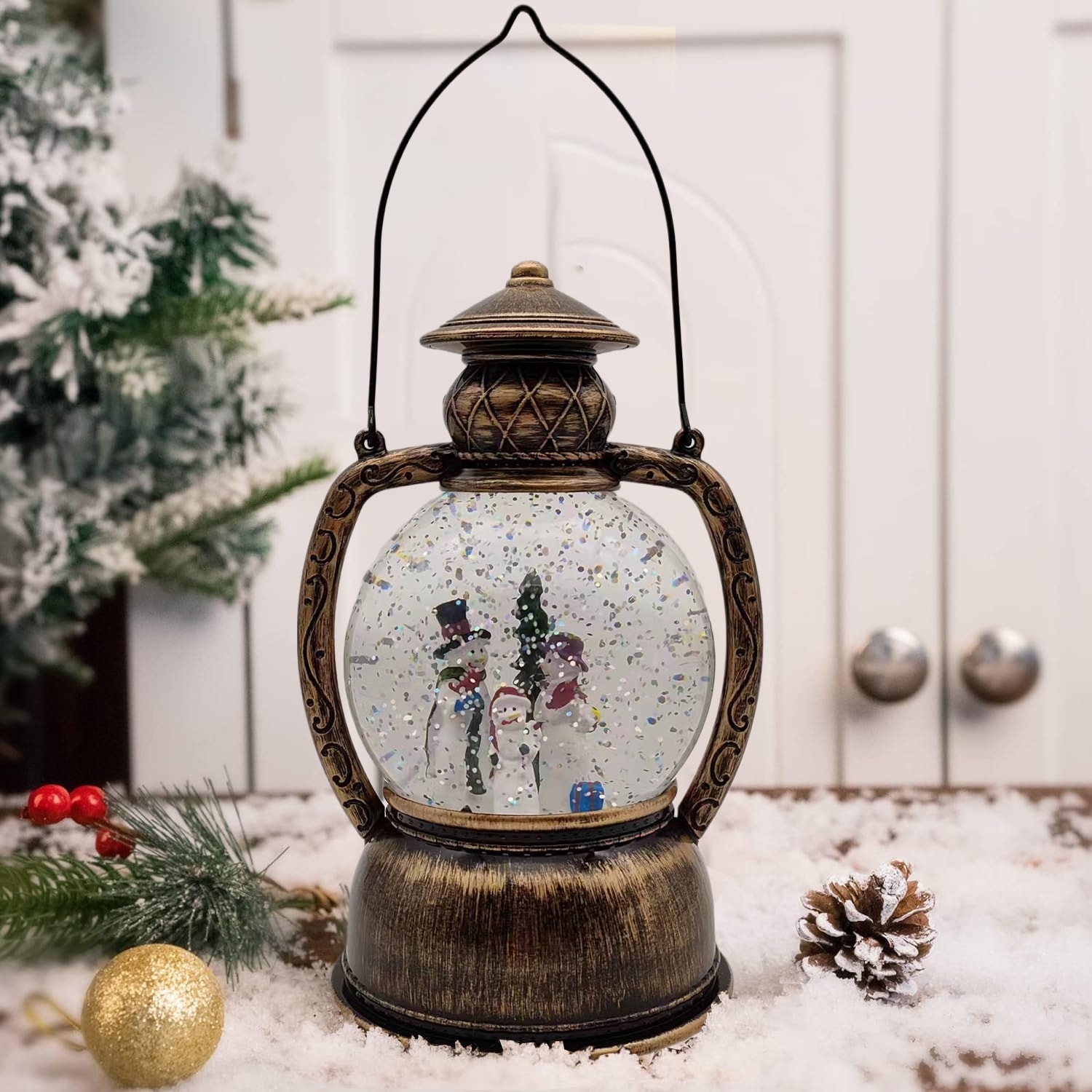 Battery powered discount snow globe