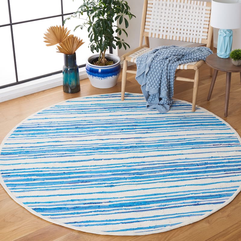 SAFAVIEH Handmade Rag Rug Jakayla with Fringe Casual Stripe - 4' Round - Ivory/Blue