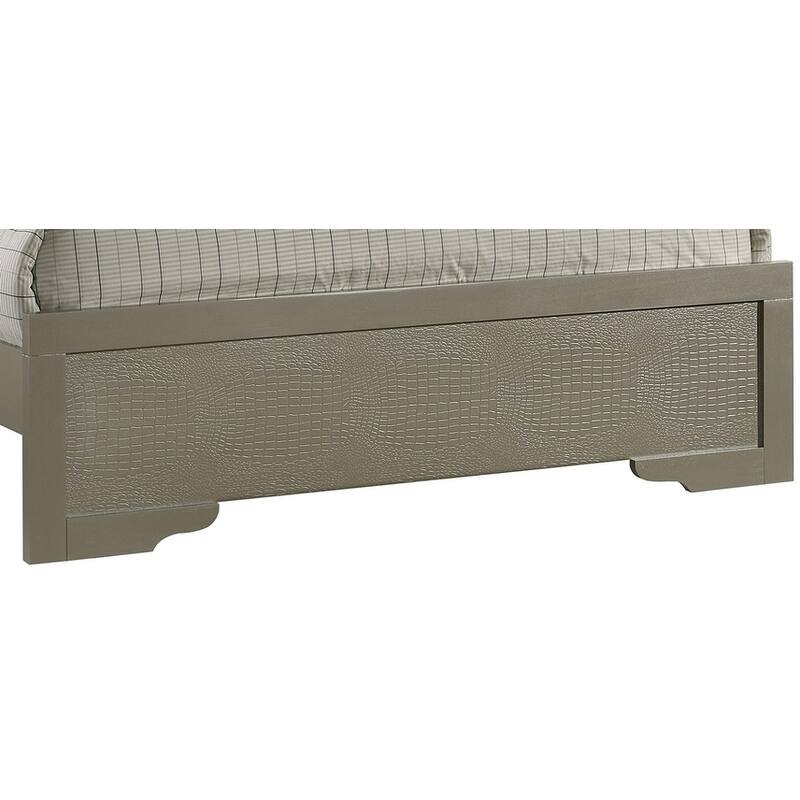 Tufted Queen Panel Bed - 85" - Silver Champagne