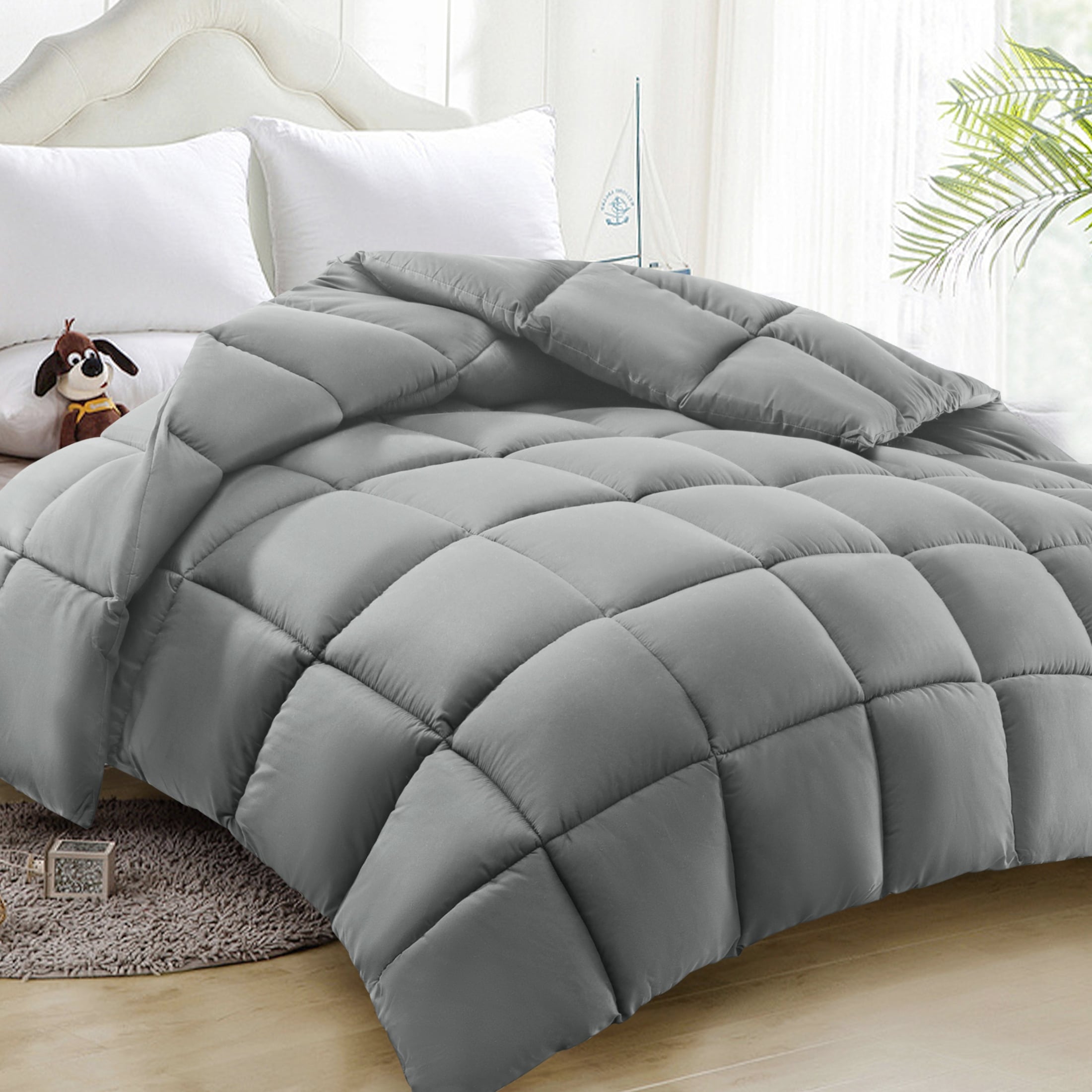All Season Ultra Soft Fiber Machine Washable Quilted Comforter/Duvet Insert with Corner Tabs Comforter