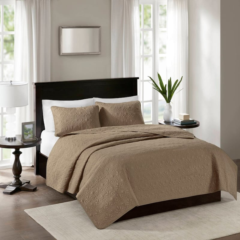 Madison Park Mansfield Reversible Quilt Set