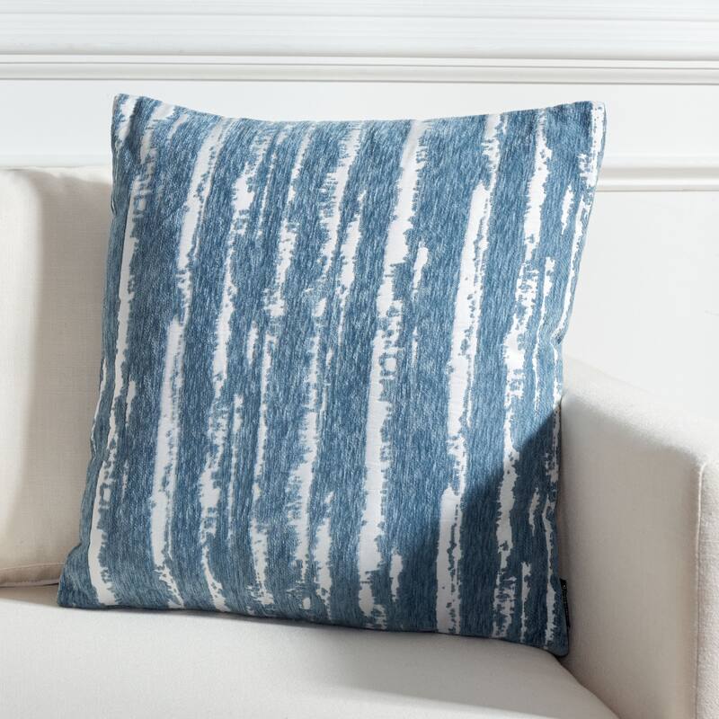 SAFAVIEH Tsunemi Modern Stripe Accent Throw Pillow