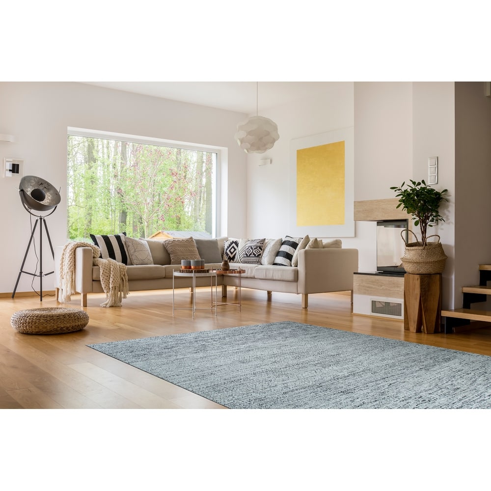 Hand-Knotted Natural Silk Grey Mix Contemporary Natural Silk Grass Design Rug - Modern Elegance and Luxurious Craftsmanship