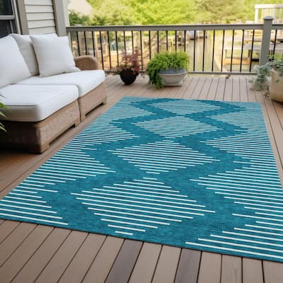 Machine Washable Indoor/ Outdoor Modern Stripe Chantille Rug