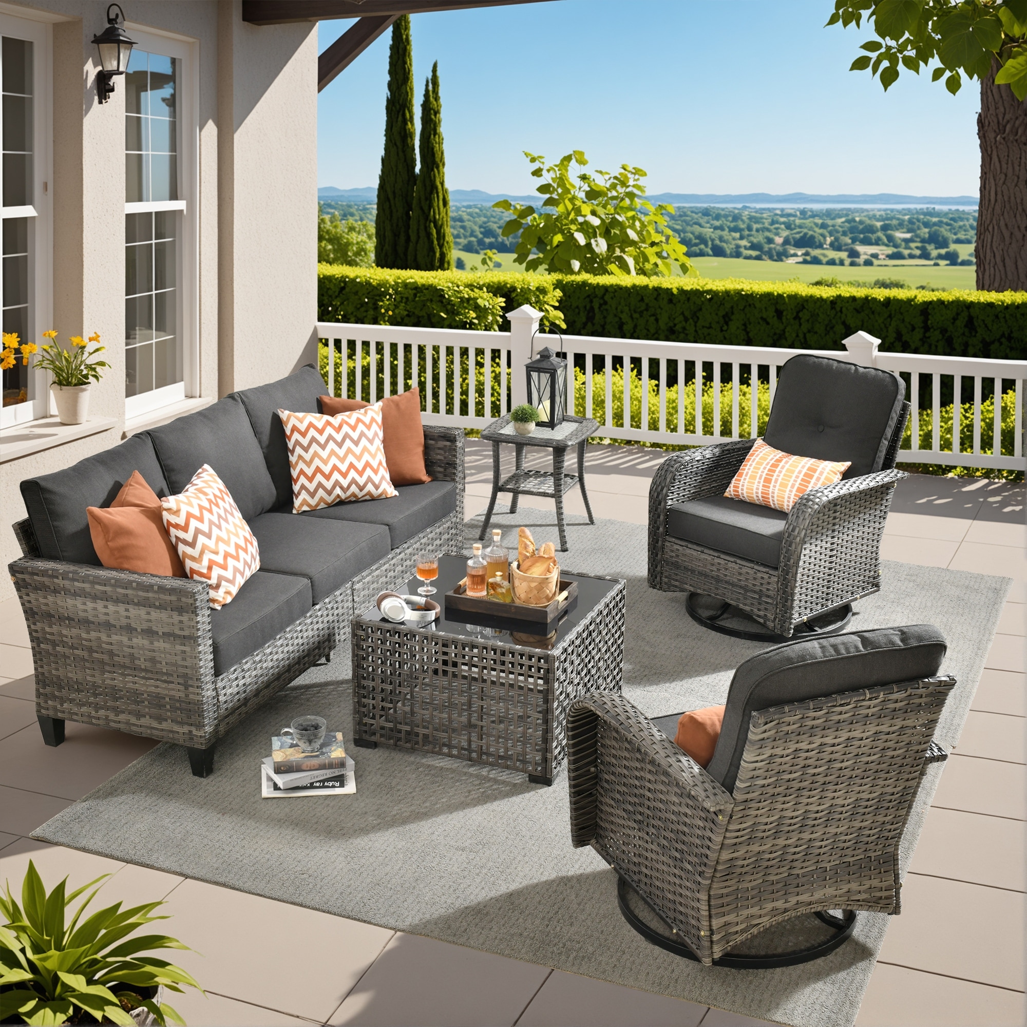 HOOOWOOO 5-piece Stylish Rattan Outdoor Conversation Set for Patio