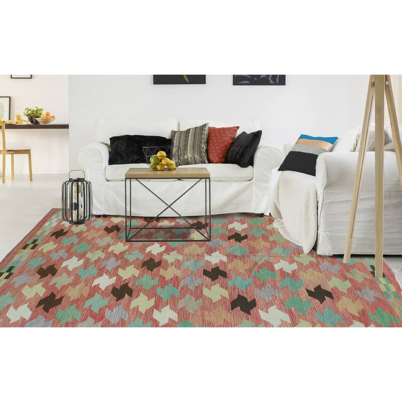 Sun Faded Flatweave Uchechi Red/Green Rug - 6'5" x 9'10"