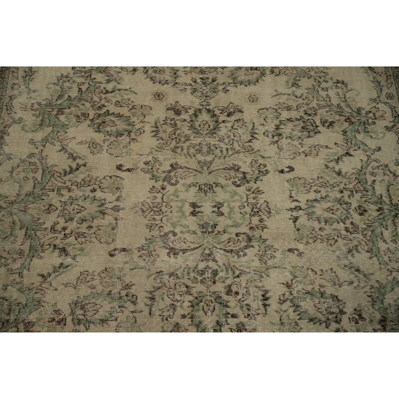 Hand Knotted Oriental 100% Wool Carpet Transitional Floral Beige & Ivories Anatolian Area Rug - 8' 11'' X 6' 6''