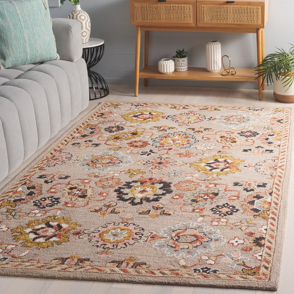 SAFAVIEH Handmade Aspen Douwine Boho Floral Wool Rug