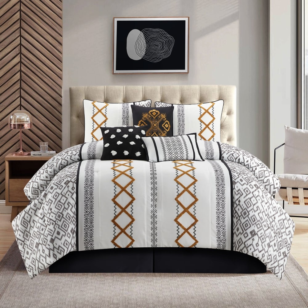 Nanshing Trina Embroidered 7-Piece Comforter Set