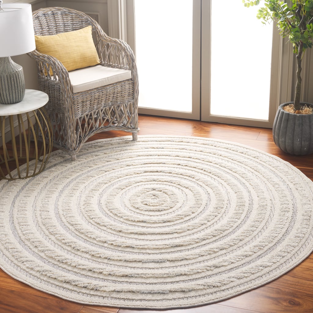 SAFAVIEH Chloe Merike Rug