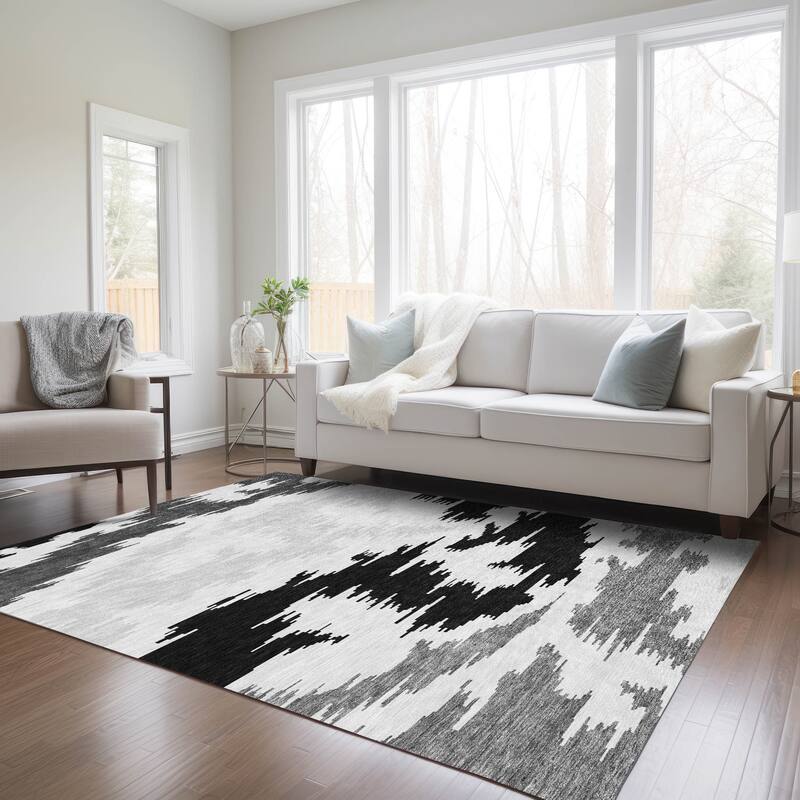 Machine Washable Indoor/ Outdoor Chantille Modern Boho Rug