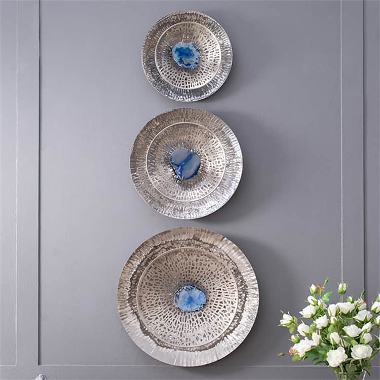 Modern Textured Oversized Disc Wall Decor in Silver (Set of 3)