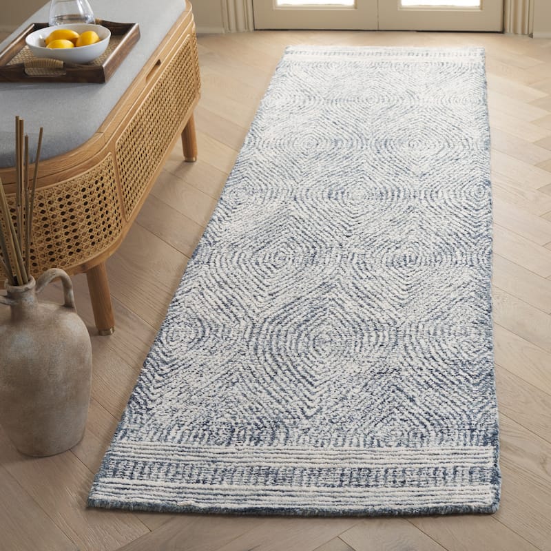 SAFAVIEH Handmade Abstract Leonide Modern Wool Rug