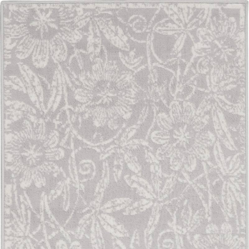 Power Loomed Distressed Floral Traditional Stain Resistant Area Rug