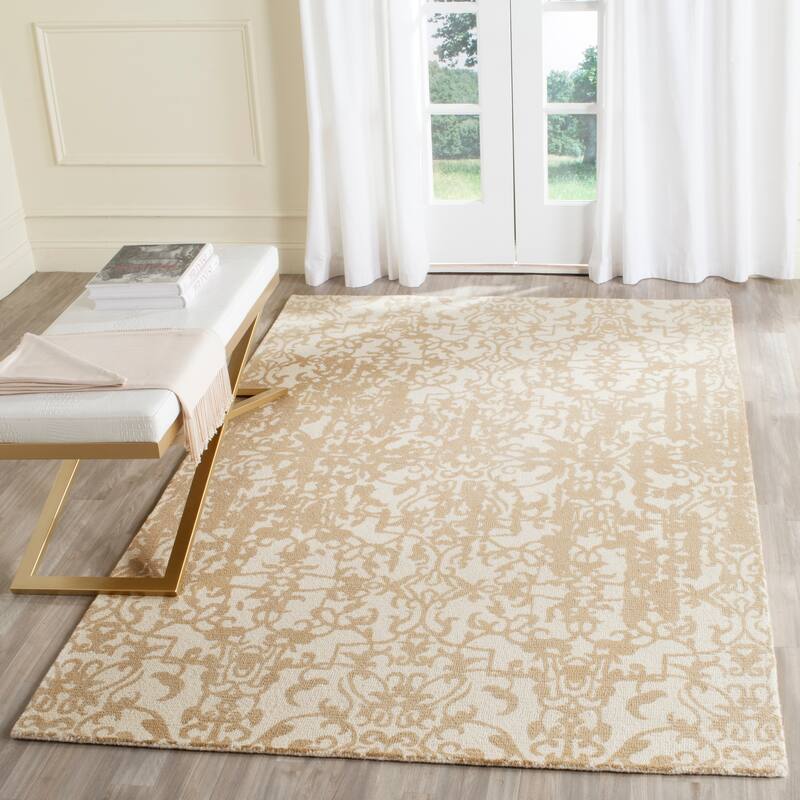 SAFAVIEH Handmade Restoration Vintage Distressed Boho Madisen Oriental Wool - 4' x 6' - Ivory/Sand - Runner/Rectangle