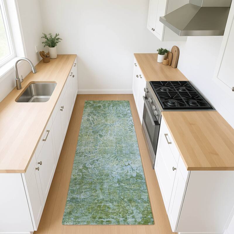 Machine Washable Indoor/ Outdoor Modern Floral Chantille Rug