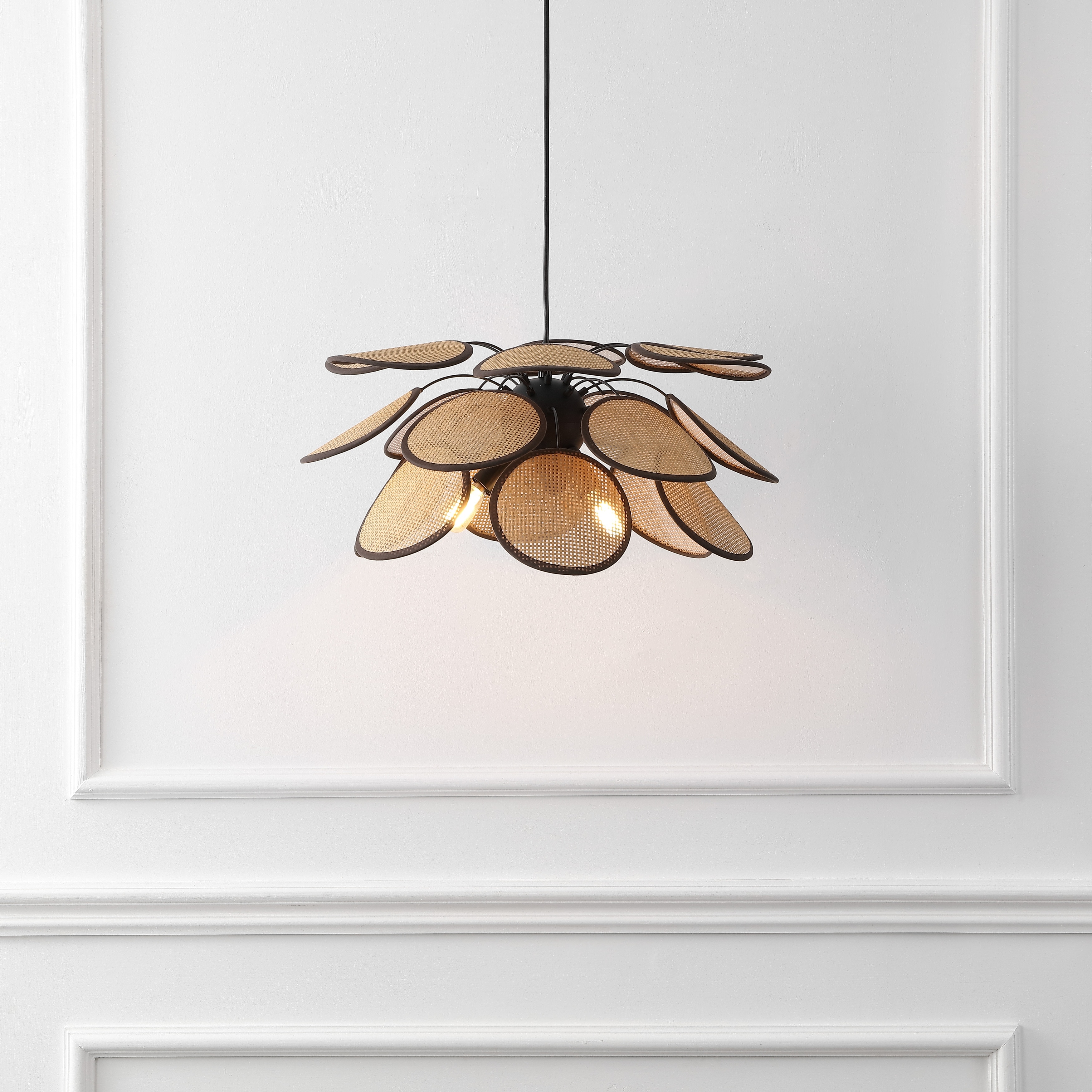 SAFAVIEH Luana 3 Light 21-inch Rattan & Metal Pendant - 21
