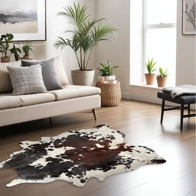 Mivi Low Pile Durable Area Rug By HomeRoots - 84' X '72' X '0.1