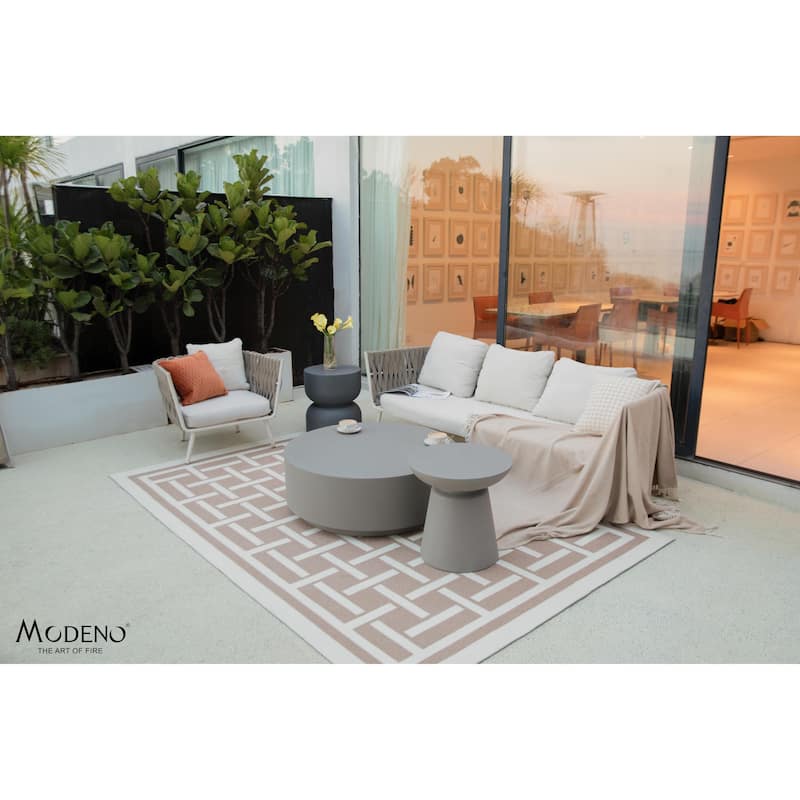 Elementi Home Kylix Concrete Side Table - 20 X 20 X 20