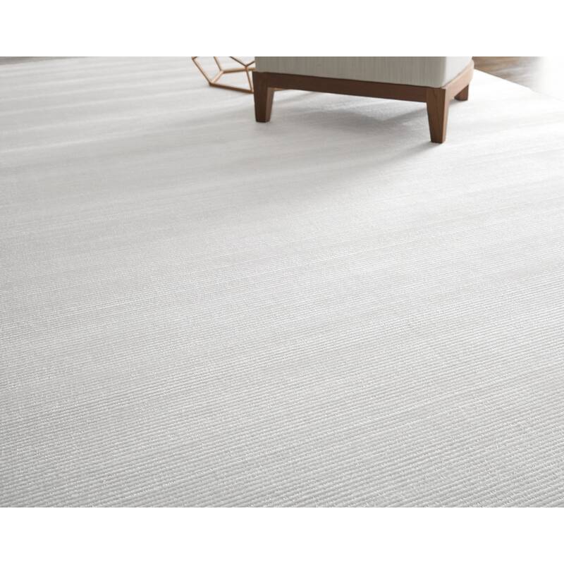 Reeves R8A24 Solid Modern Area Rug
