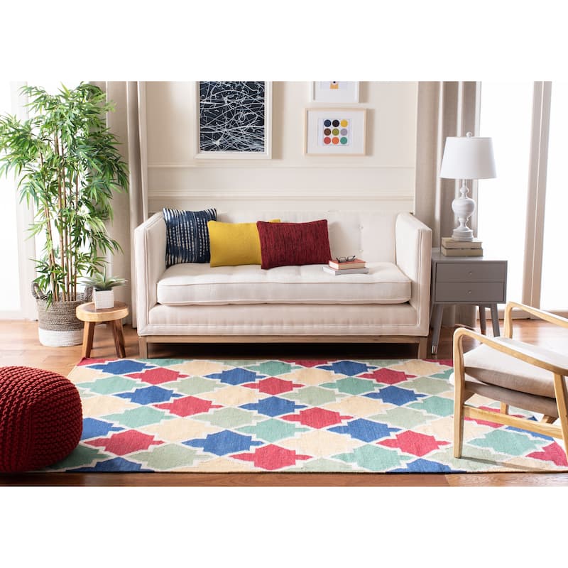 SAFAVIEH Hand-woven Moroccan Jeanmarie Reversible Dhurrie Wool Rug