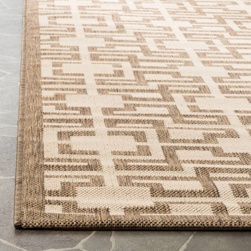 Martha Stewart by SAFAVIEH Hrissoula Indoor/ Outdoor Waterproof Rug