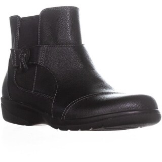 clarks cheyn work bootie