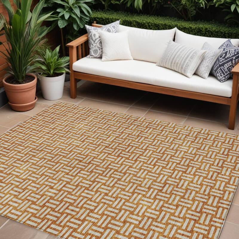 HomeRoots Geometric Transitional Rectangle Outdoor Rug - 10' X 14'