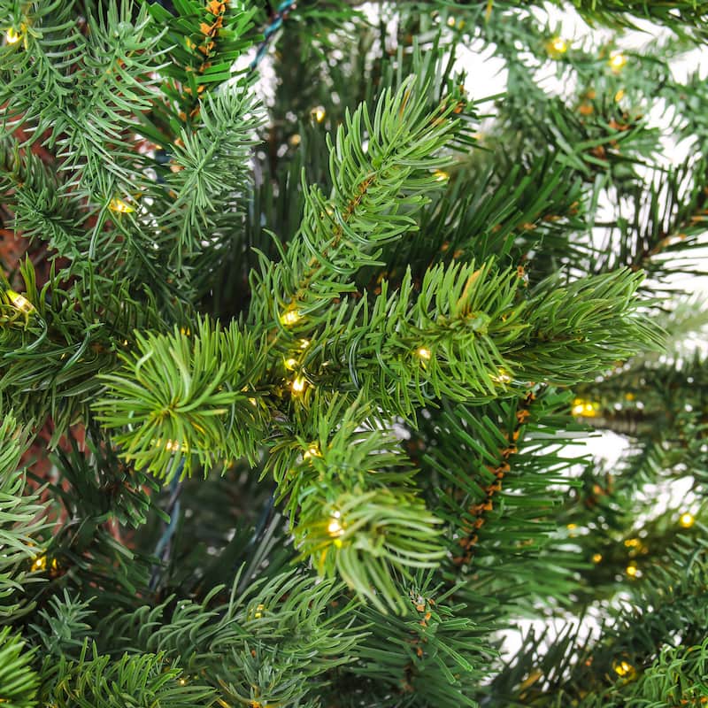 National Tree Company 7.5 ft. Pre-lit Artificial Feel Real® Lark Pine Medium Hinged Tree, 2770 Warm White LED Rice Lights- UL
