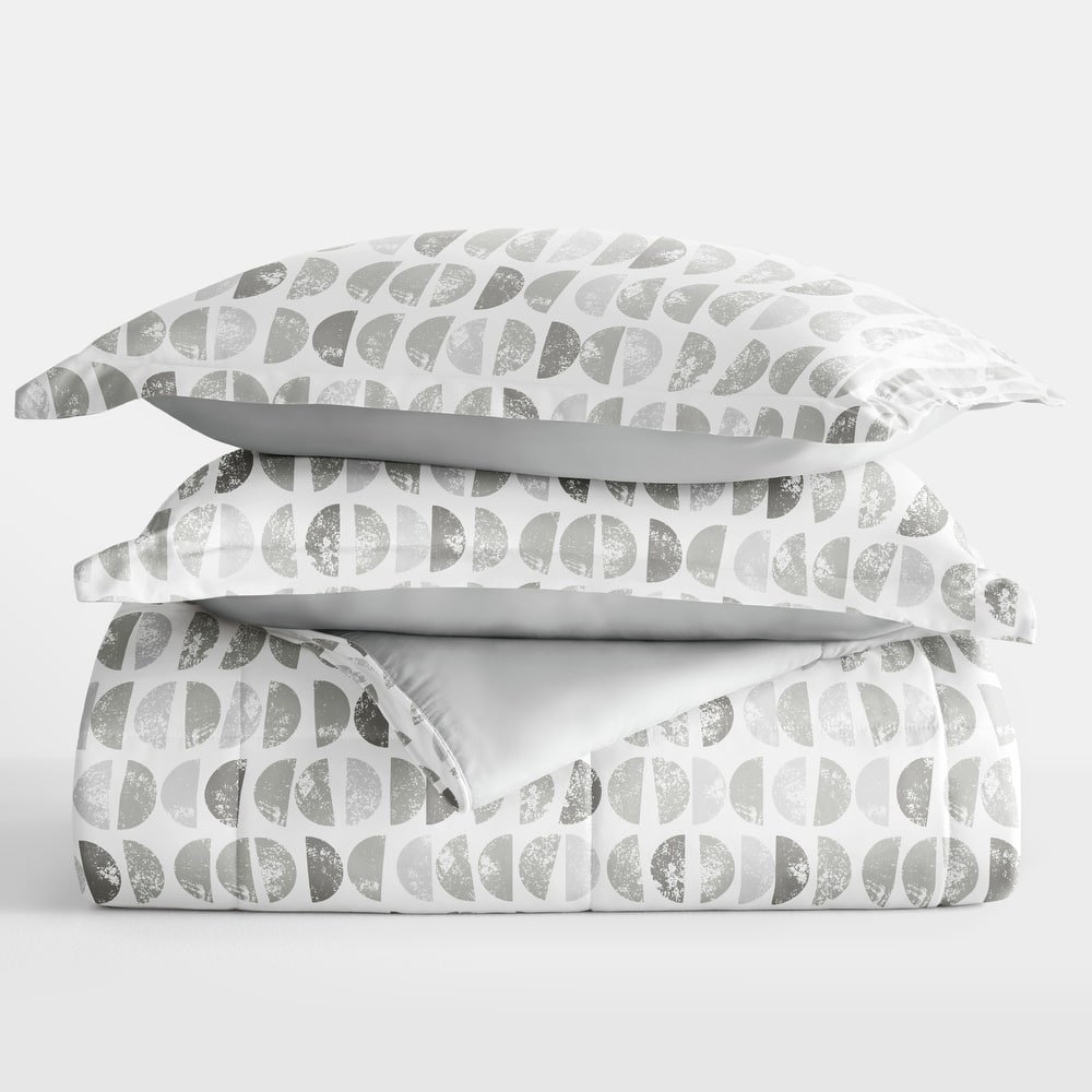 Becky Cameron Premium Moonlight Stars Reversible Comforter Set