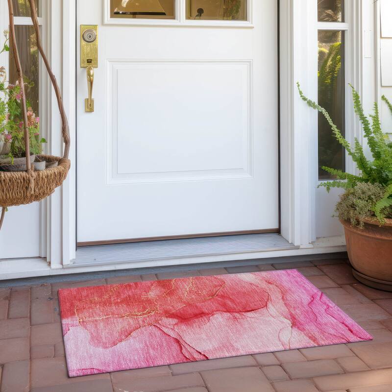 Machine Washable Indoor/ Outdoor Abstract Chantille Rug