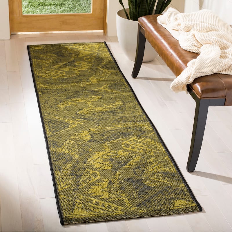 SAFAVIEH Palazzo Veseljka Overdyed Modern Oriental Rug - 2' x 7'3" Runner - Black/Green