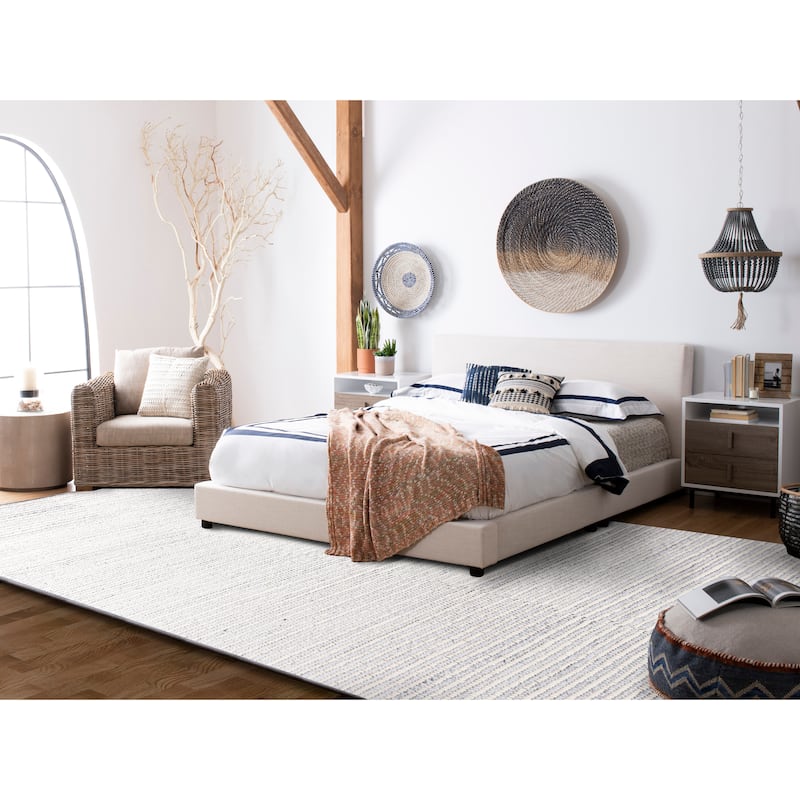 Martha Stewart by SAFAVIEH, Handmade Lisaveta Modern Wool Rug