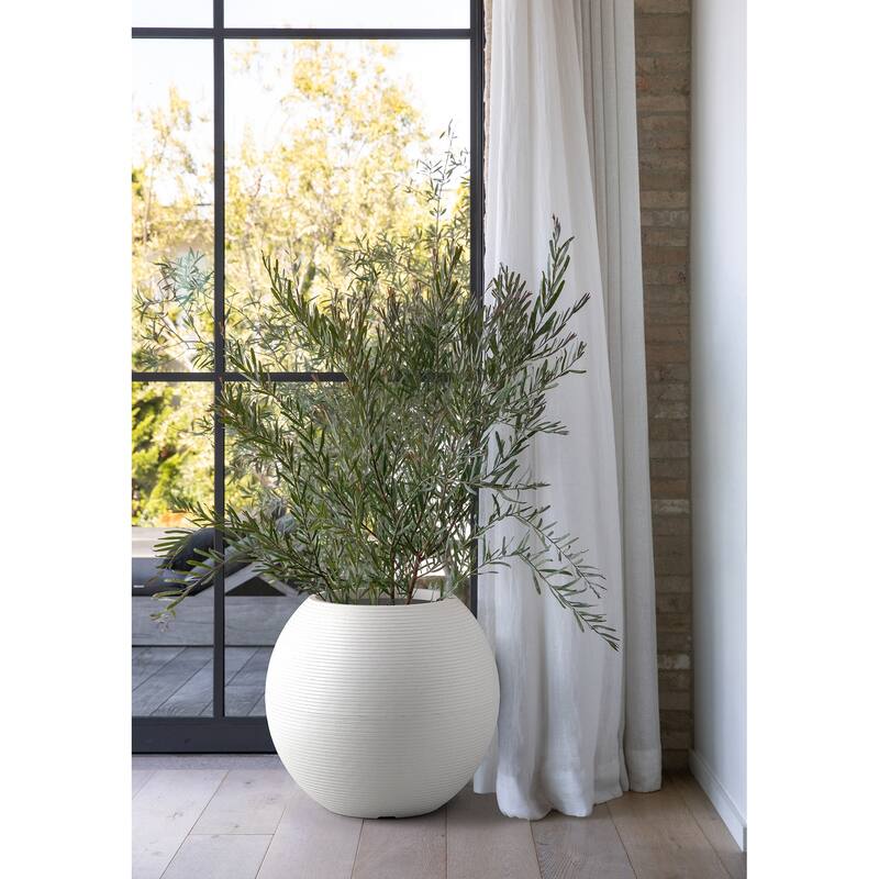 Veradek Strata Series Sphere 18'' Planter