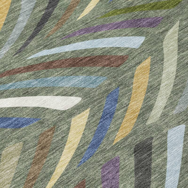 Machine Washable Indoor/ Outdoor Modern Feather Chantille Rug