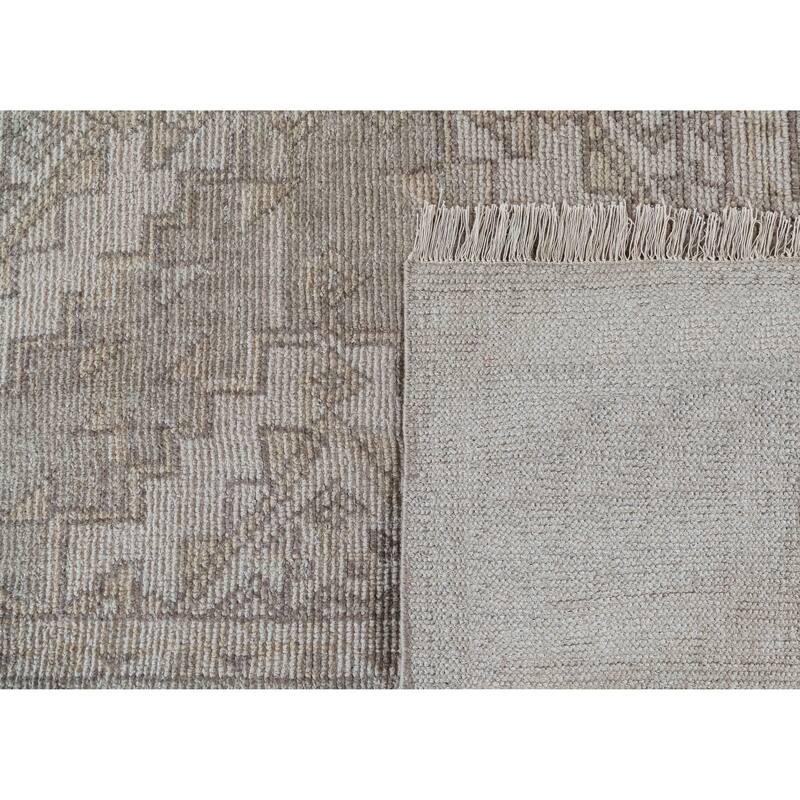 Terra by Obeetee Palace Whitley Rug