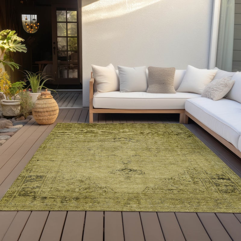 Machine Washable Indoor/ Outdoor Chantille Vintage Traditional Rug