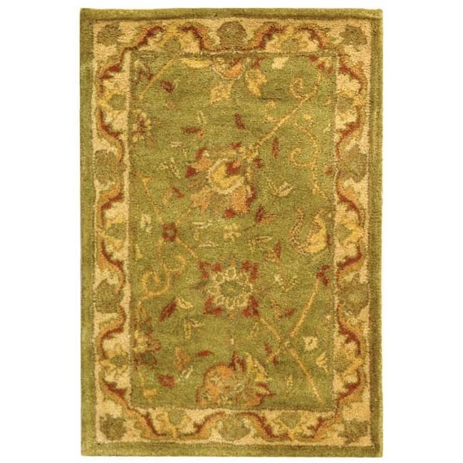 SAFAVIEH Handmade Antiquity Mazie Traditional Oriental Wool Rug - 2' x 3' - Sage