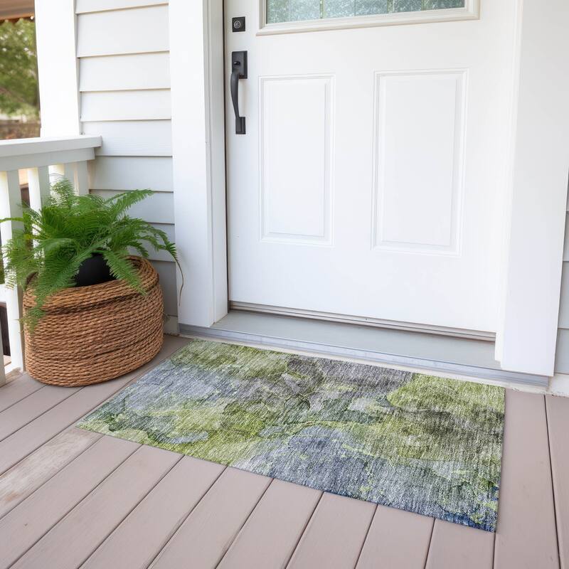 Machine Washable Indoor/ Outdoor Chantille Abstract Modern Rug - Olive - 1'8" x 2'6"