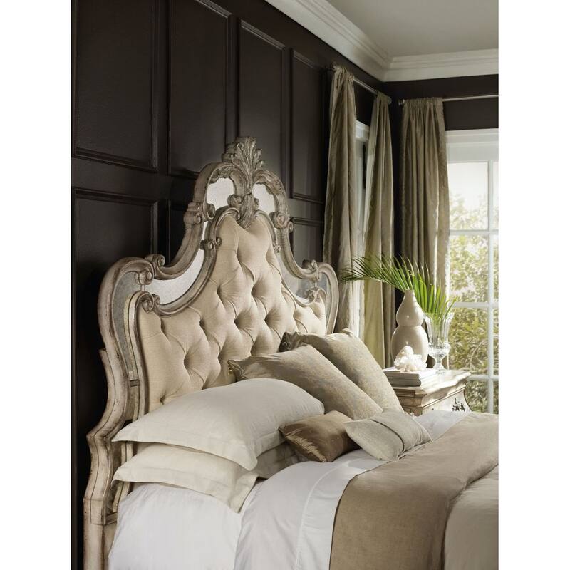 Hooker Furniture Sanctuary Romantic Fairy-Tale Queen Size Heirloom