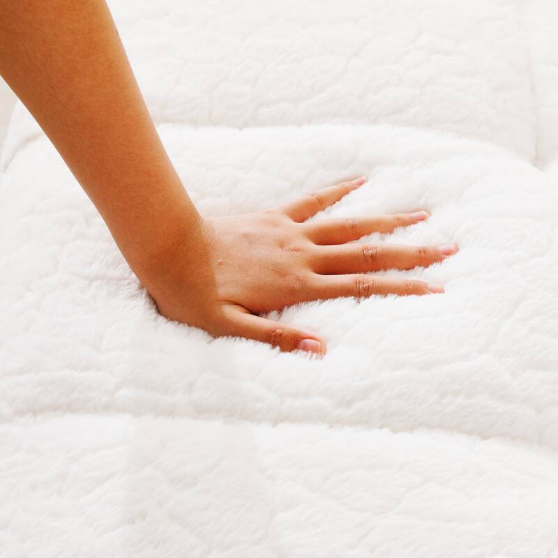 84.6-inch Modern Boneless Couch with Two Circular throw pillows, Skin-friendly lychee-textured long-pile polyester fabric