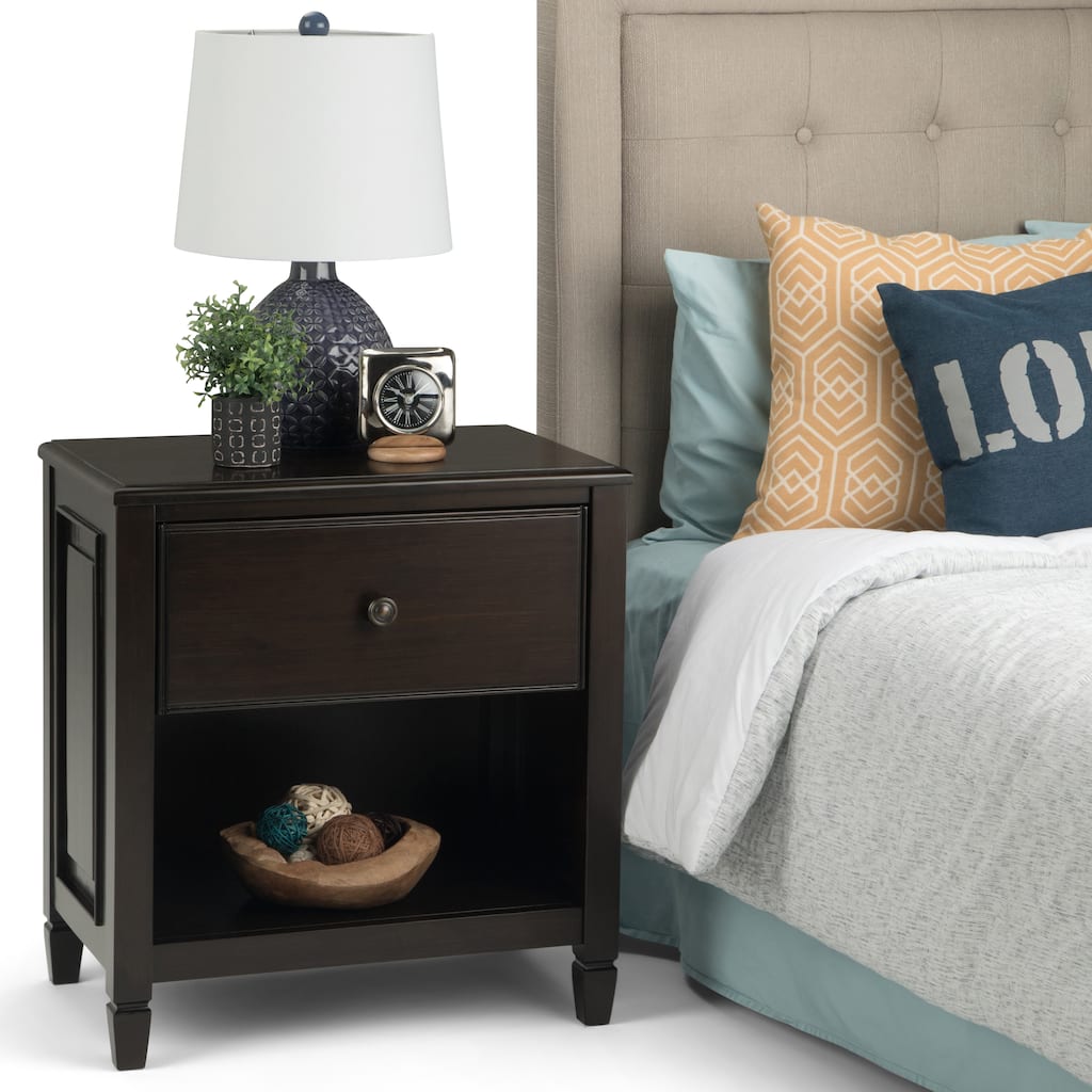 WYNDENHALL Hampshire SOLID WOOD 24 inch Wide Traditional Bedside Nightstand Table