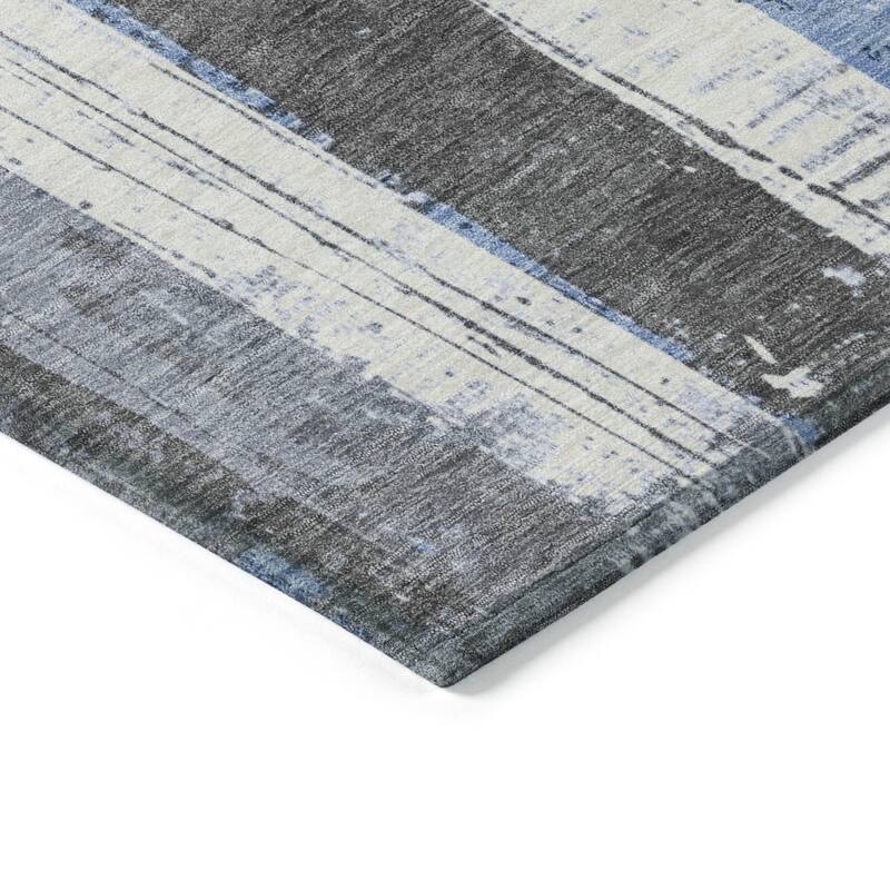 HomeRoots Striped Transitional Rectangle Outdoor Rug