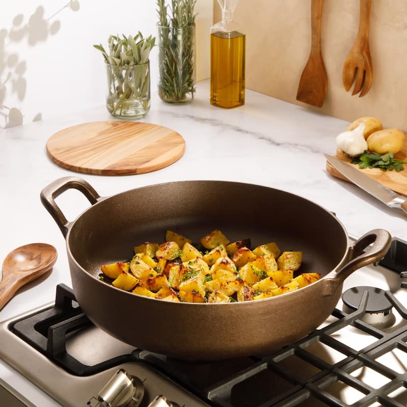 Bloomhouse Natural Bronze Finish Pre-seasoned Cast Iron Grill, Everyday Pan, Skillet & Olive Wood Trivet
