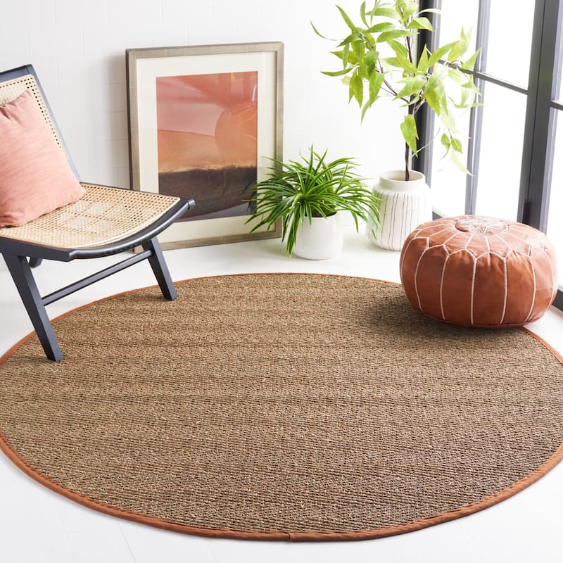 SAFAVIEH Natural Fiber Trilby Herringbone Seagrass Rug - 6' Round - Natural/Brown