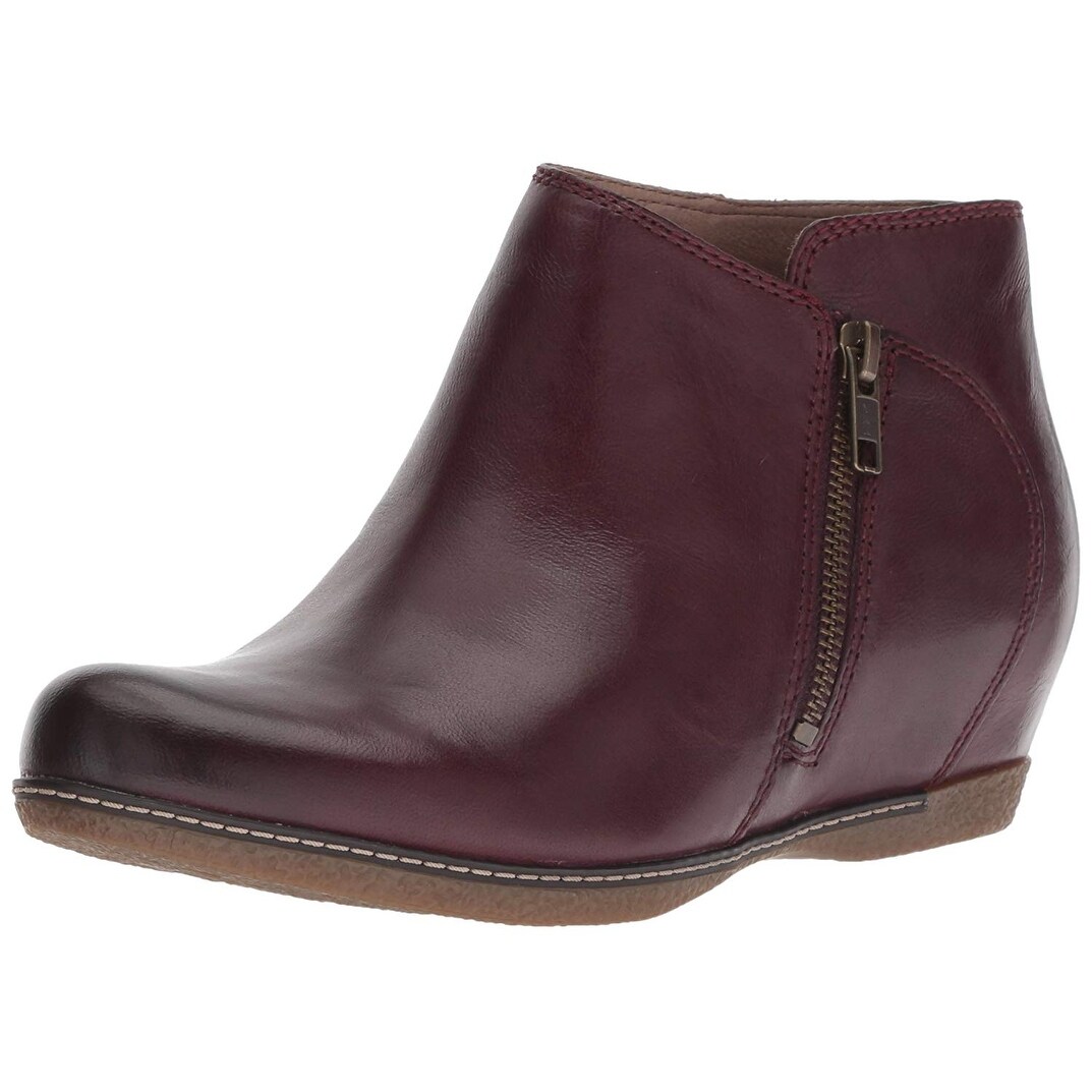 dansko women's leyla ankle boot