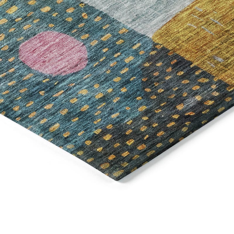 Machine Washable Indoor/ Outdoor Contemporary Geo Chantille Rug